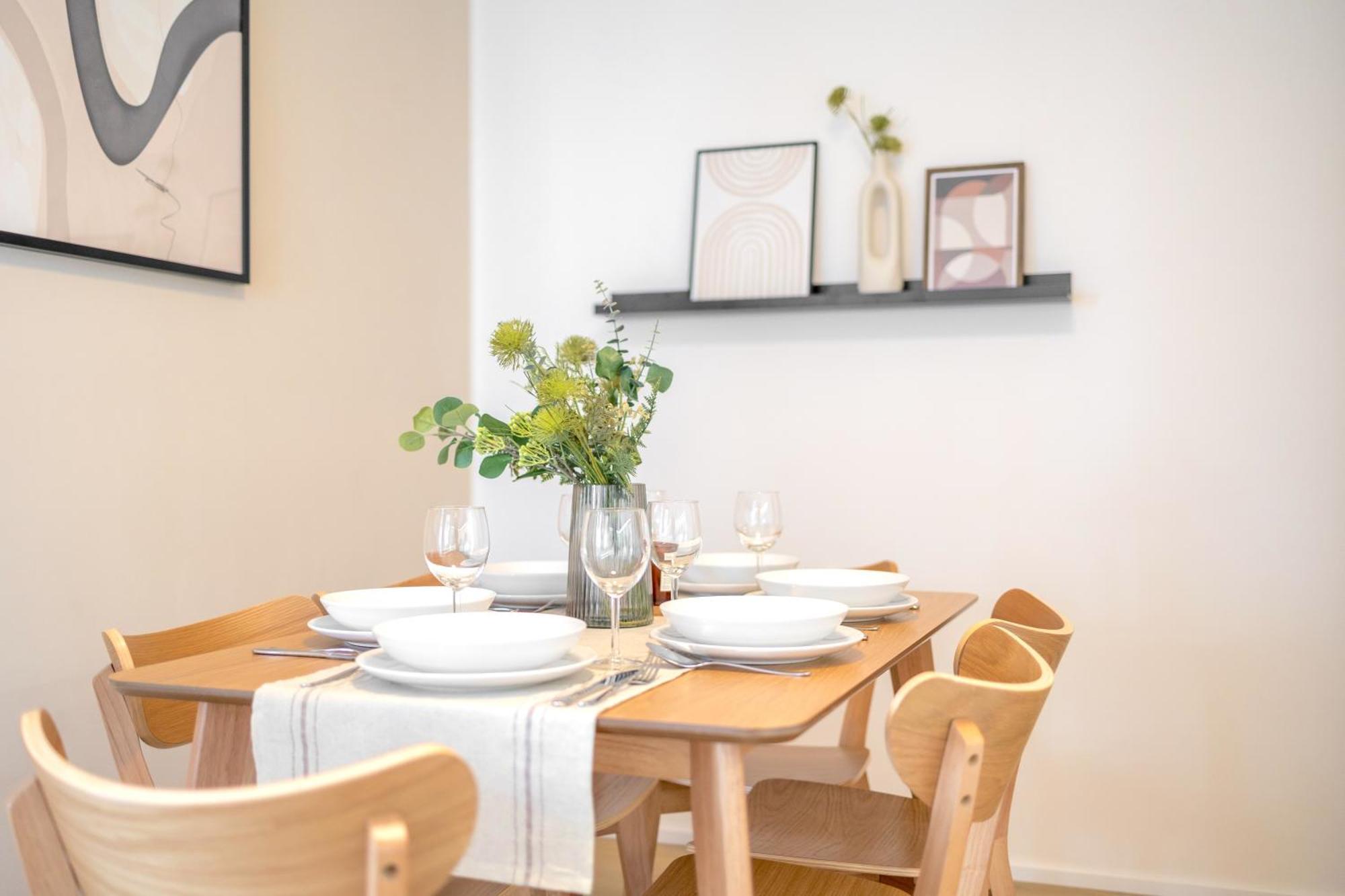 Bright 2Br - 8Th Floor, Balcony, Free Parking - By Gravity Prague Appartement Buitenkant foto