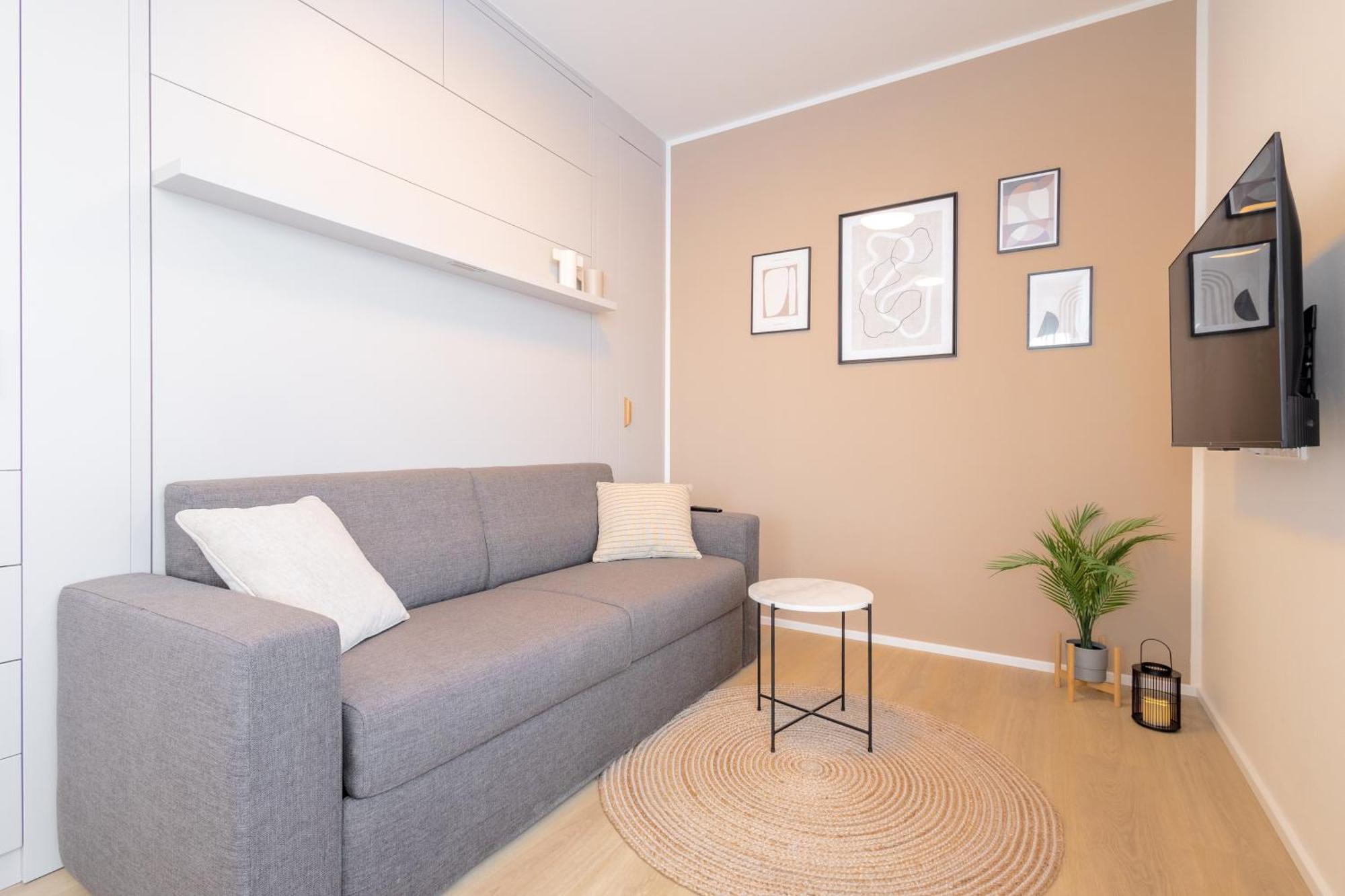 Bright 2Br - 8Th Floor, Balcony, Free Parking - By Gravity Prague Appartement Buitenkant foto